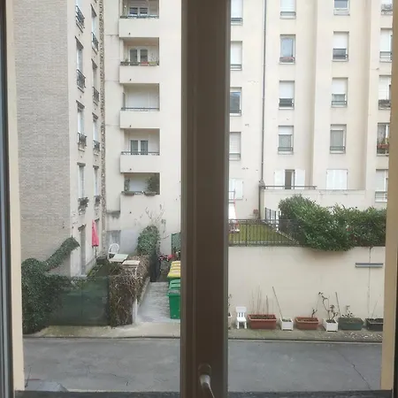 Au Calme Apartment