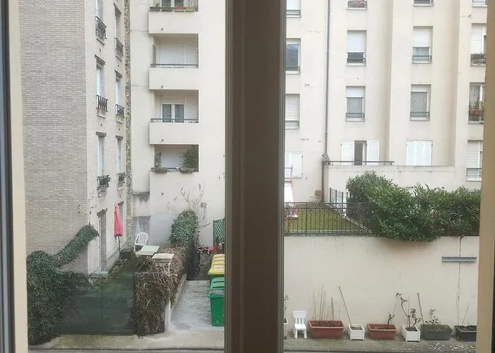 Au Calme דירה